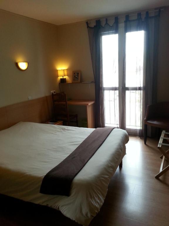 Hotel Du Lion D'Or Marmande Oda fotoğraf