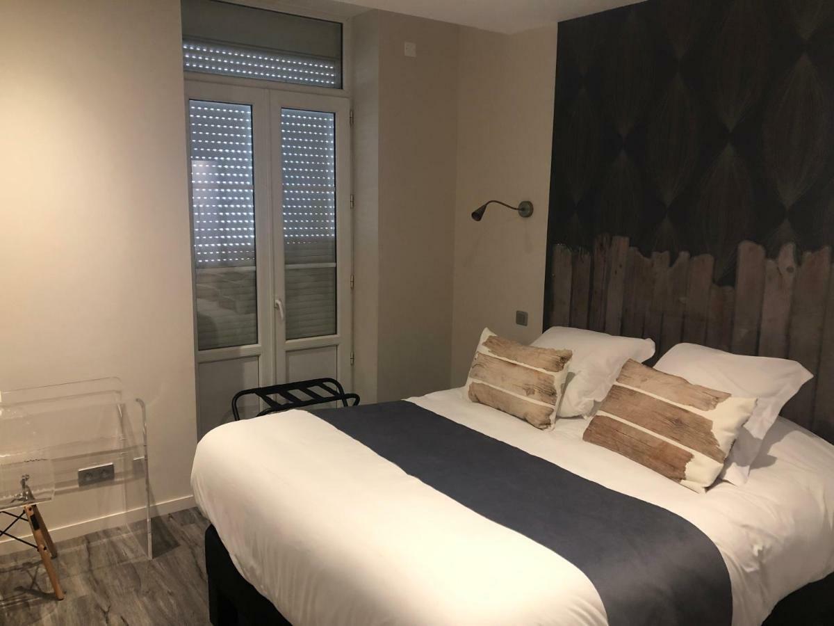 Hotel Du Lion D'Or Marmande Dış mekan fotoğraf
